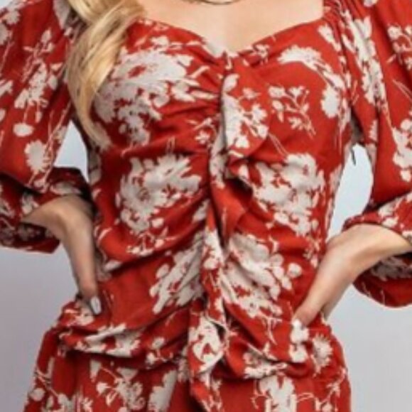 Easel Red Floral Dress Sweetheart Neckline Bubble Sleeve Ruched Bodice - Picture 3 of 13